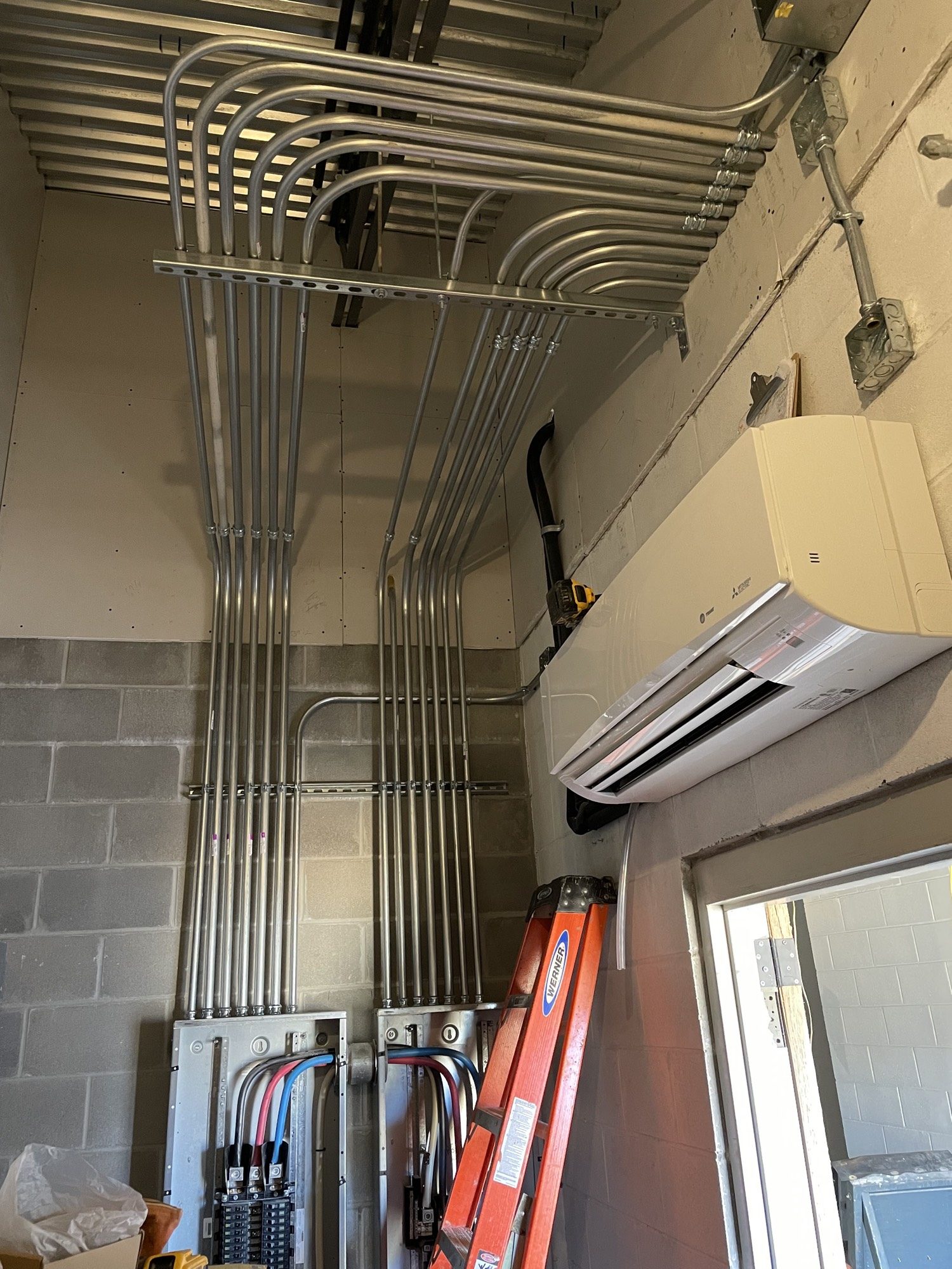 Conduit rack
